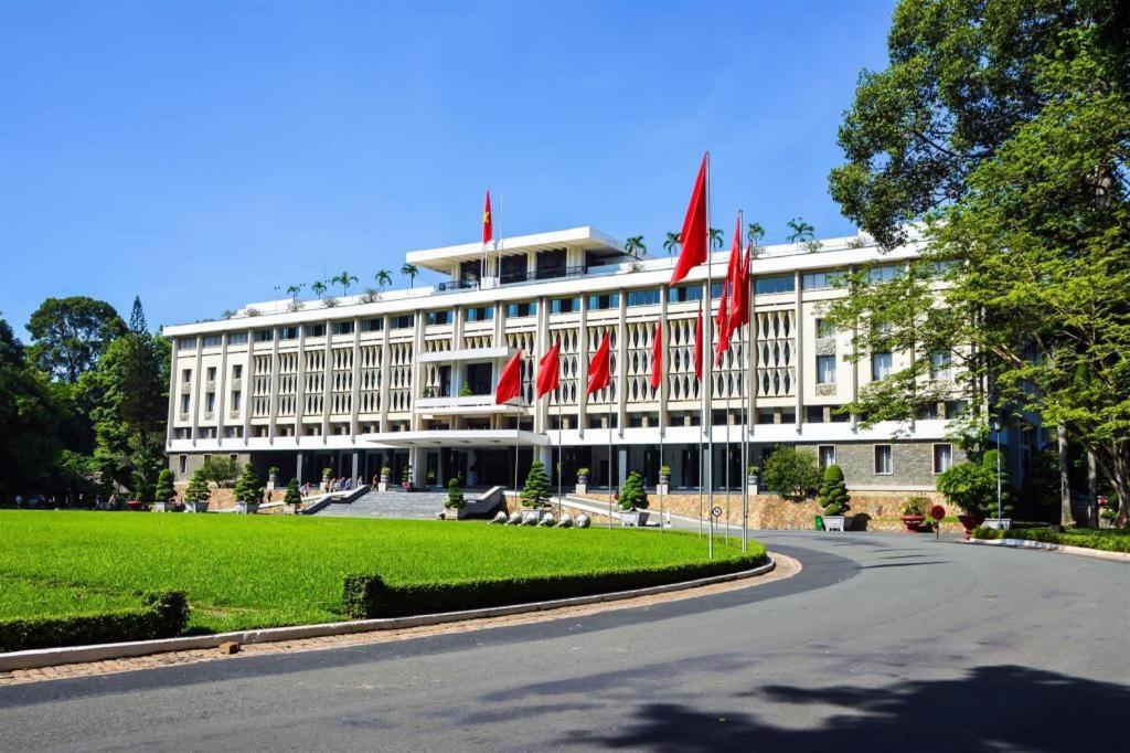 Hotel Thien Truong โฮจิมินห์ซิตี้ ภายนอก รูปภาพ