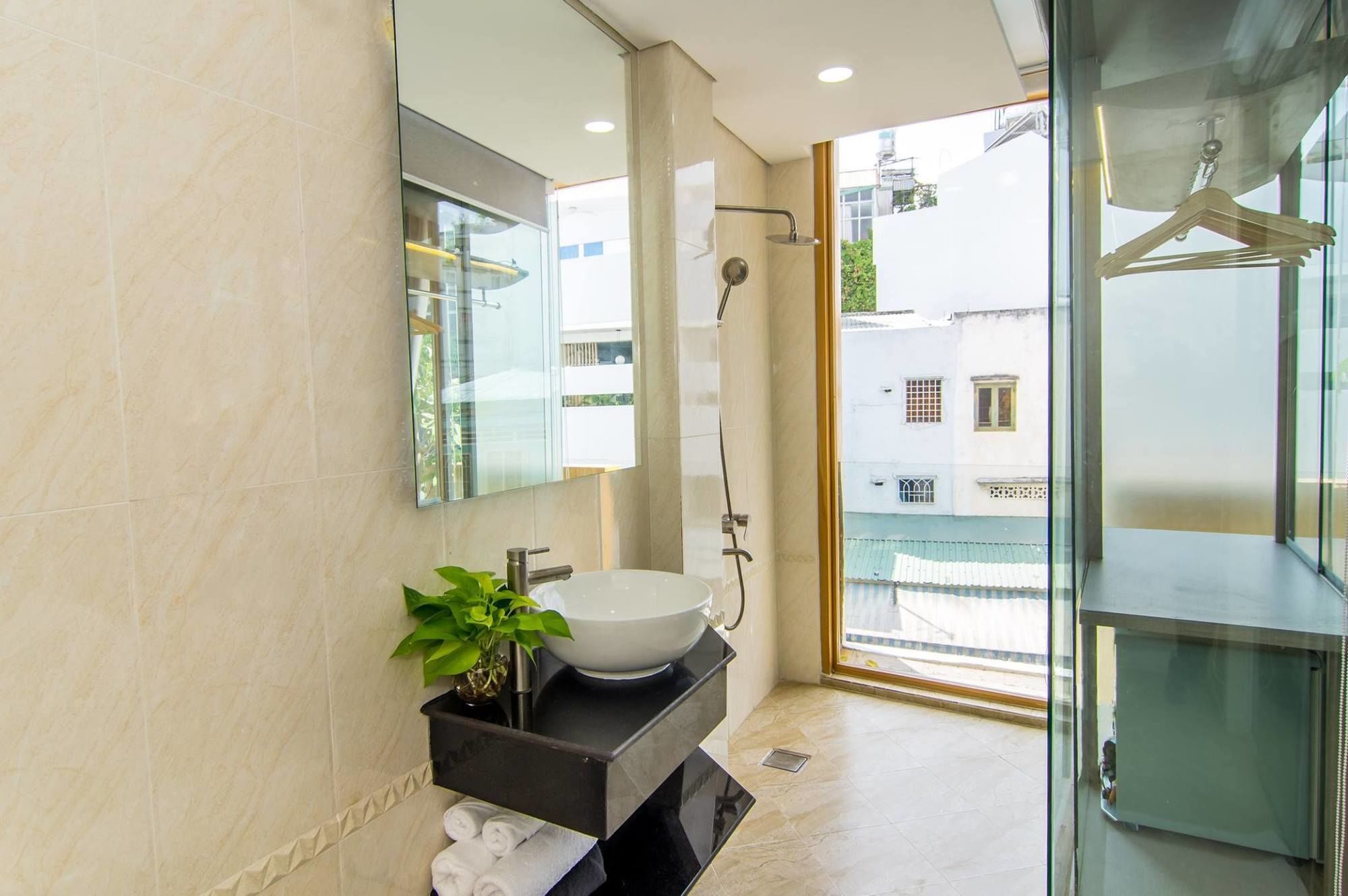 Hotel Thien Truong โฮจิมินห์ซิตี้ ภายนอก รูปภาพ